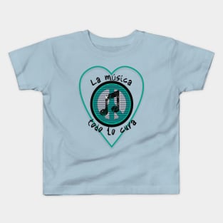 Music therapy. Phrase in Spanish: Music heals everything inside a blue heart with the symbol of peace. Kids T-Shirt